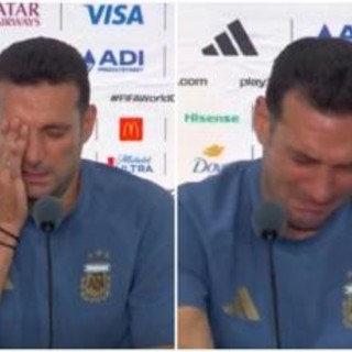 Argentina, Scaloni scoppia a piangere e abbandona conferenza Argentina, Scaloni scoppia a piangere e abbandona conferenza