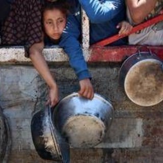 Netanyahu: &quot;Non c'è fame a Gaza, senza aiuti israeliani non ci sarebbero i gazawi&quot;