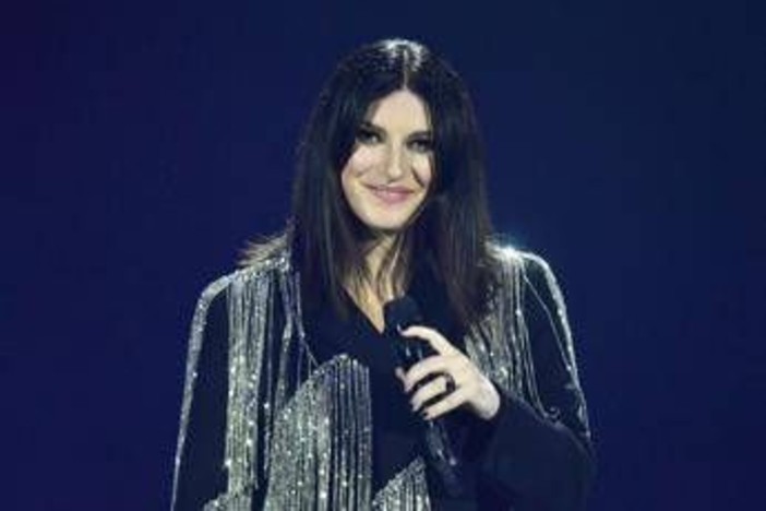 Nuovo look per Laura Pausini: &quot;Chili persi senza punture ma con sacrifici&quot;