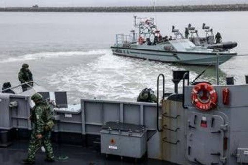 Taiwan, scontro diplomatico tra Cina e Giappone, Pechino 'pattuglia' le isole contese Taiwan, scontro diplomatico tra Cina e Giappone, Pechino 'pattuglia' le isole contese