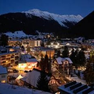 Davos, incendio in hotel: evacuato Congress Center