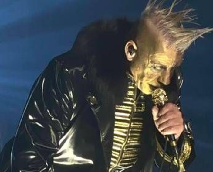 Till Lindemann, un cabaret perverso per il lato più teatrale dell’industrial Till Lindemann, un cabaret perverso per il lato più teatrale dell’industrial