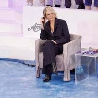 Amici, oggi domenica 1 marzo: gli ospiti di Maria De Filippi Amici, oggi domenica 1 marzo: gli ospiti di Maria De Filippi