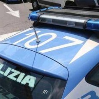Scontri tra tifosi Lazio e Napoli su A1, 80 bloccati: sequestrati bastoni e taglierini
