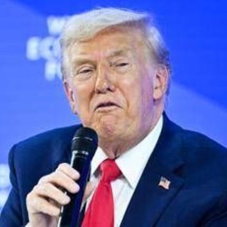 Trump a Davos, l'offerta finale per la Groenlandia: "Se dite no ce ne ricorderemo"