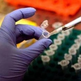 Tumori, Fondazione Aiom: &quot;Oltre 1,2 mln di italiani ad alto rischio forme ereditarie&quot;