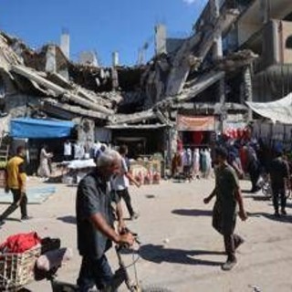 Gaza, oggi riapre il valico di Rafah. Identificati i resti dei due ostaggi riconsegnati da Hamas