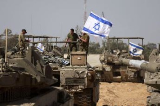 Israele-Hamas, frenata sulla tregua. Idf a popolazione Rafah: &quot;Iniziate a spostarvi&quot;